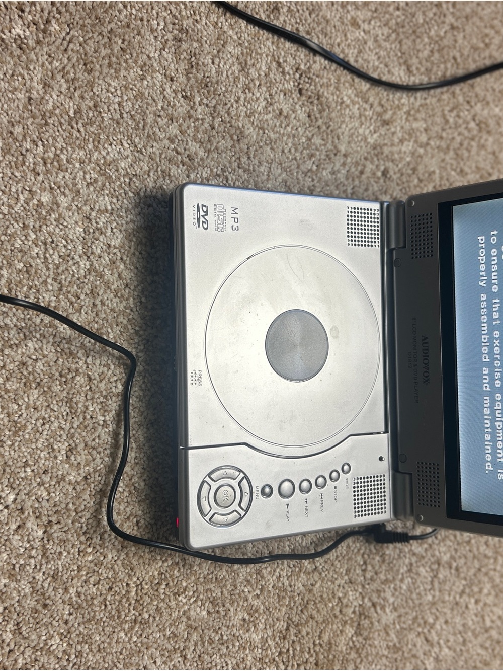 Audiovox Portable Monitor and DVD Player - Picture 12 of 14